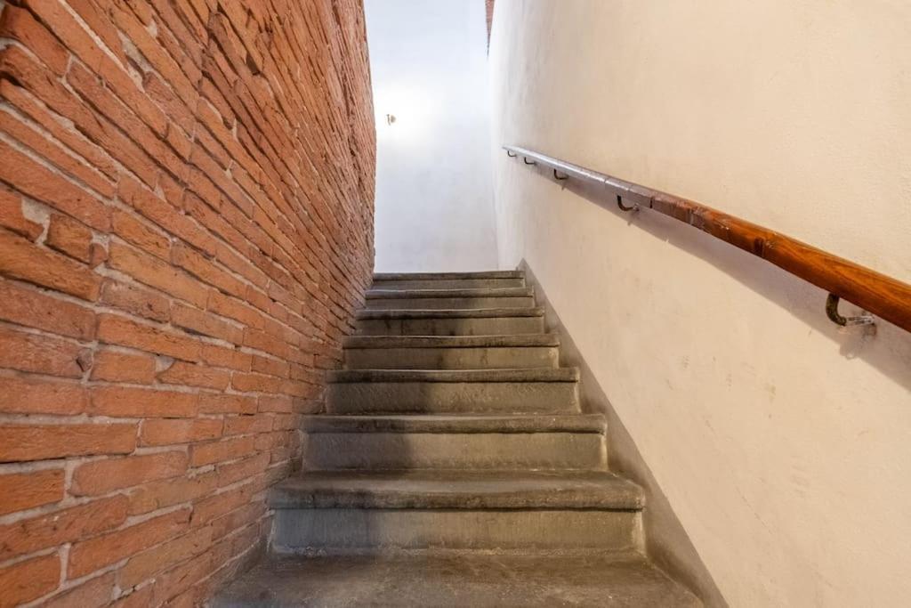 Un Passo Dalla Torre Lägenhet